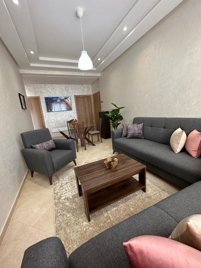Апартаменты Apparemment De Luxe Бузника Экстерьер фото