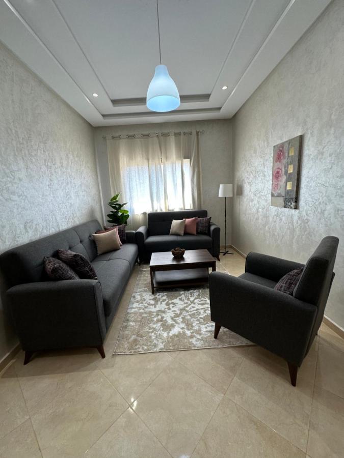 Апартаменты Apparemment De Luxe Бузника Экстерьер фото